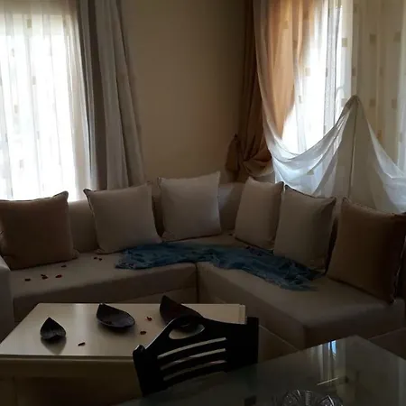 Akbuk Kamu Kamp * Aydin